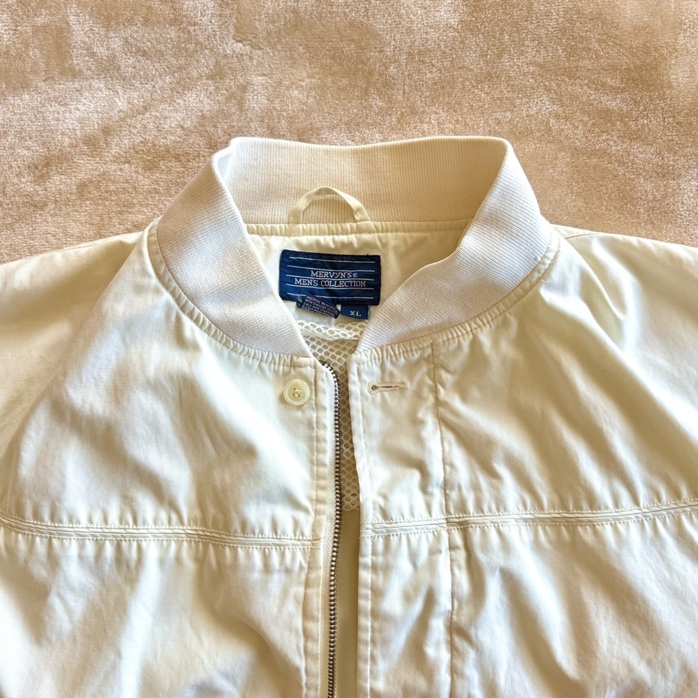 Vintage 90’s Mervyn’s California Cream Bomber Jacket - Picture 5 of 8